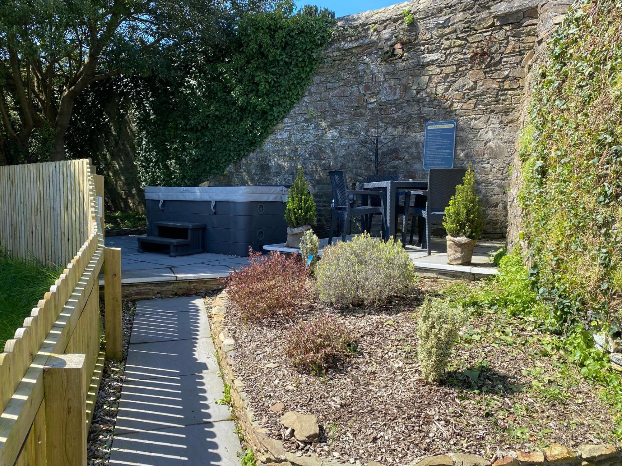 מלון The Ivy Barn Holbeton מראה חיצוני תמונה